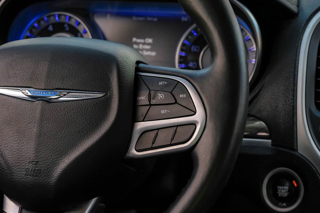 Used 2019 Chrysler 300 Touring w/ Sport Appearance Package image 21