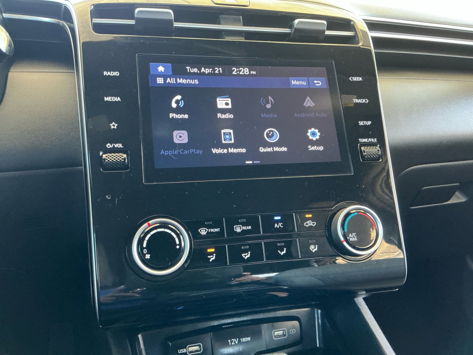 Used 2022 Hyundai Santa Cruz SE image 27