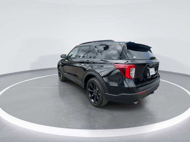 Used 2024 Ford Explorer ST-Line w/ Class IV Trailer Tow Package AWD/4WD image 6
