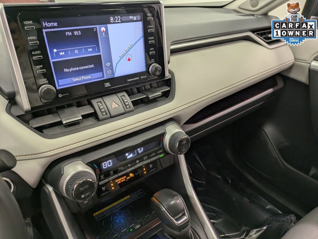 Used 2020 Toyota RAV4 Limited image 12