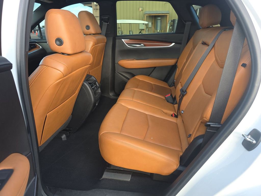 Used 2021 Cadillac XT5 Premium Luxury image 19