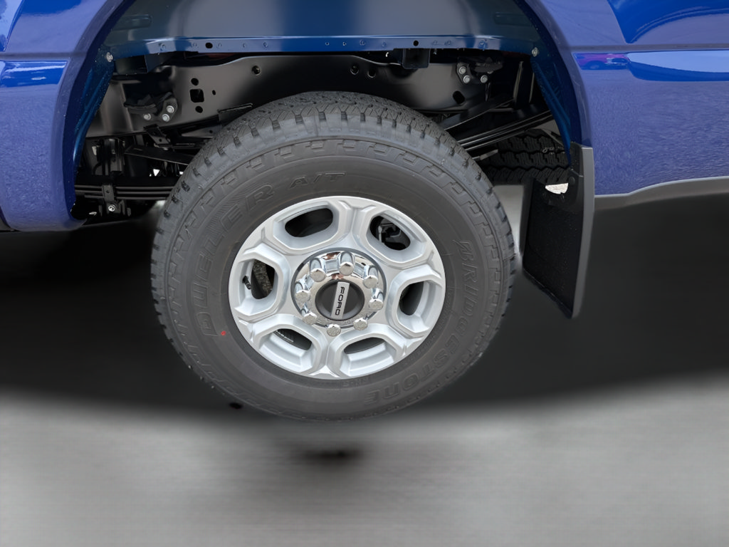 New 2026 Ford F350 XLT w/ FX4 Off-Road Package AWD/4WD image 25