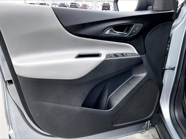 Used 2024 Chevrolet Equinox LS w/ LS Convenience Package image 9