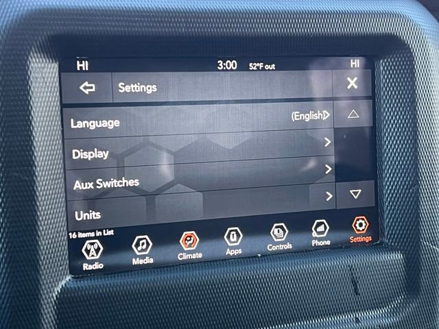 Used 2023 Jeep Wrangler Sport S image 24