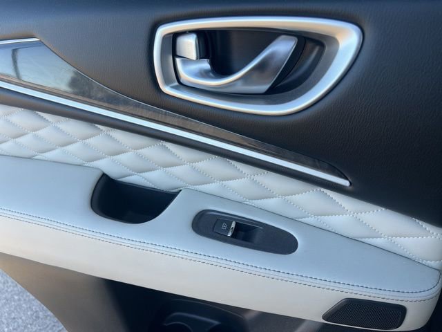 Used 2019 INFINITI QX60 Luxe w/ Limited Package image 28
