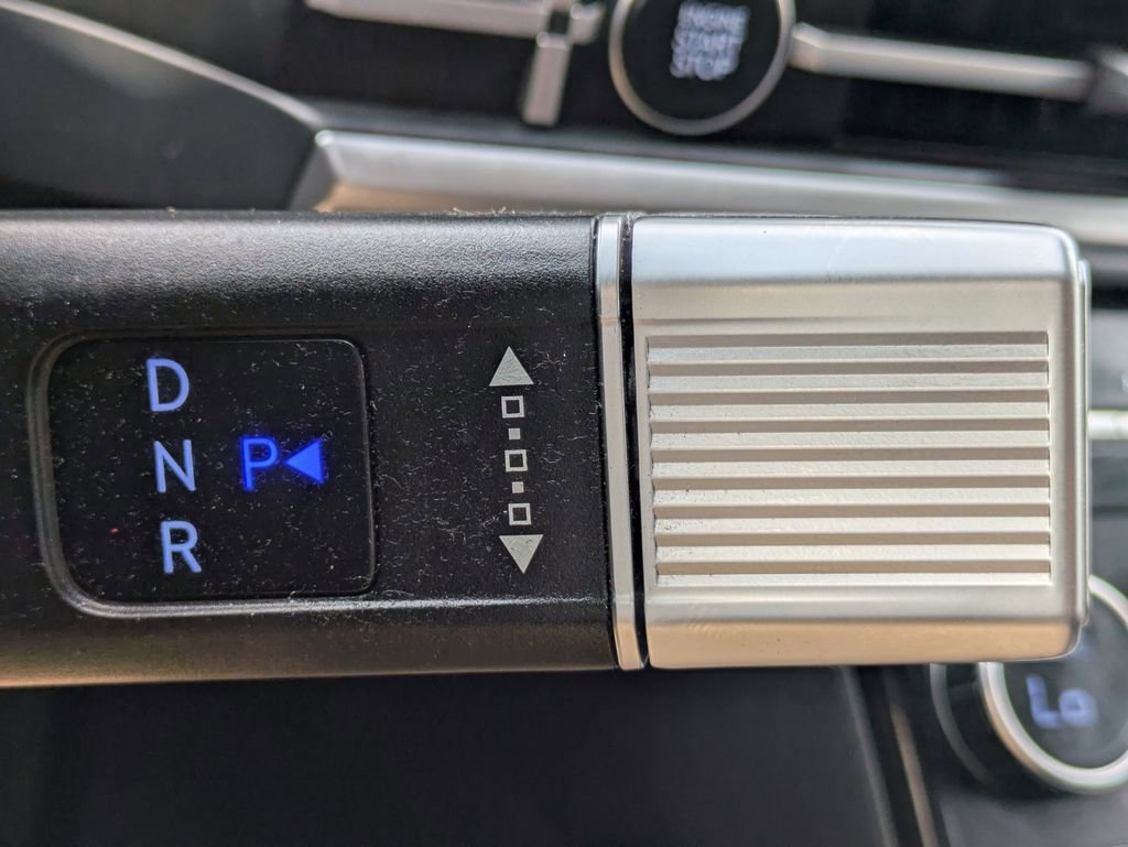 Used 2024 Hyundai Santa Fe SEL image 33