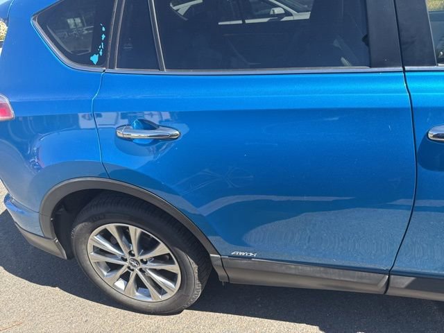 Certified 2018 Toyota RAV4 Limited w/ Advanced Technology Package image 8