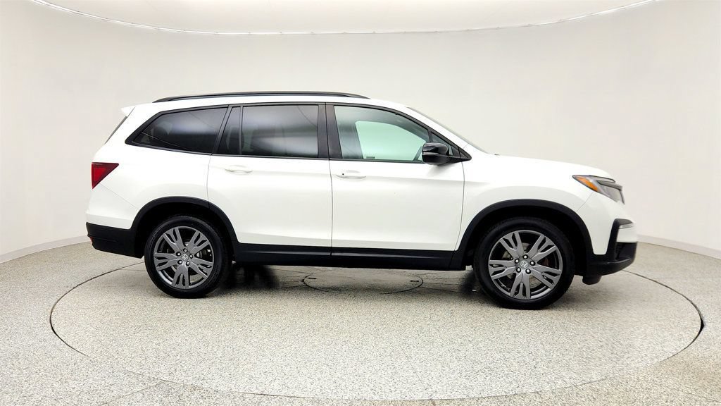 Used 2022 Honda Pilot Sport image 4