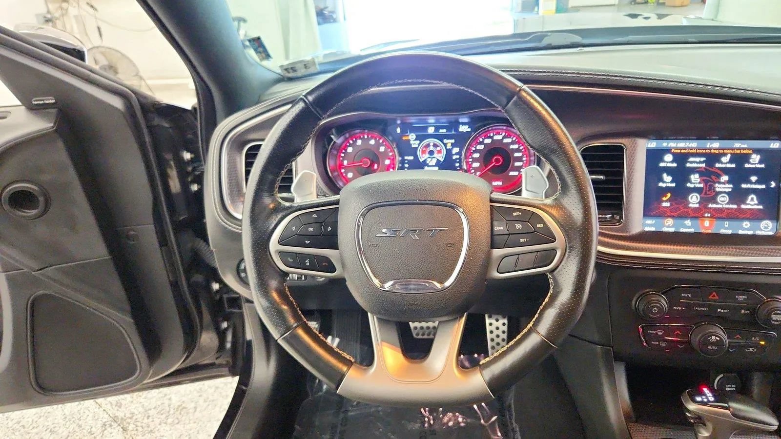 Used 2022 Dodge Charger SRT Hellcat w/ Harman/Kardon Audio Group RWD image 25