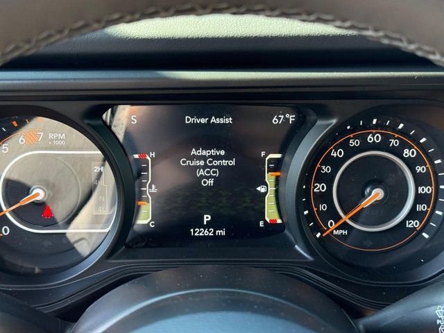 Used 2025 Jeep Wrangler Unlimited Rubicon AWD/4WD image 20
