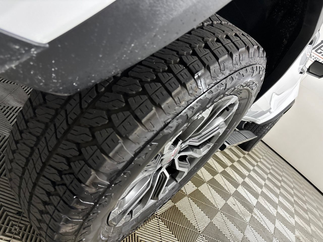 Used 2026 GMC Canyon Denali AWD/4WD image 34