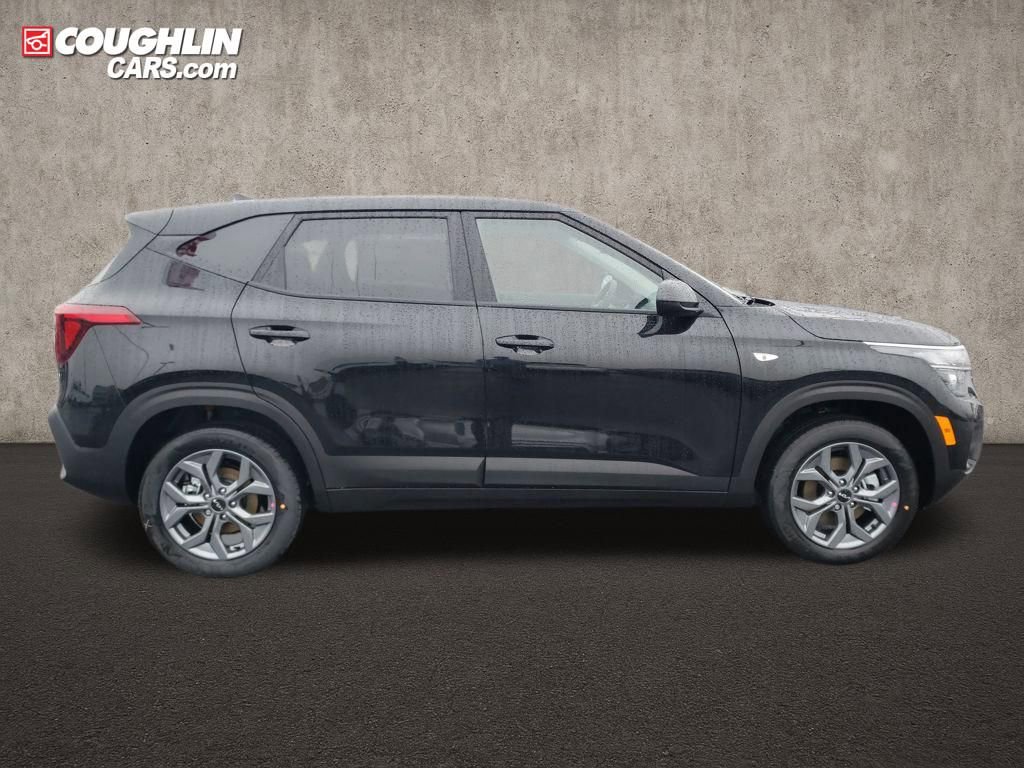 New 2026 Kia Seltos LX image 9