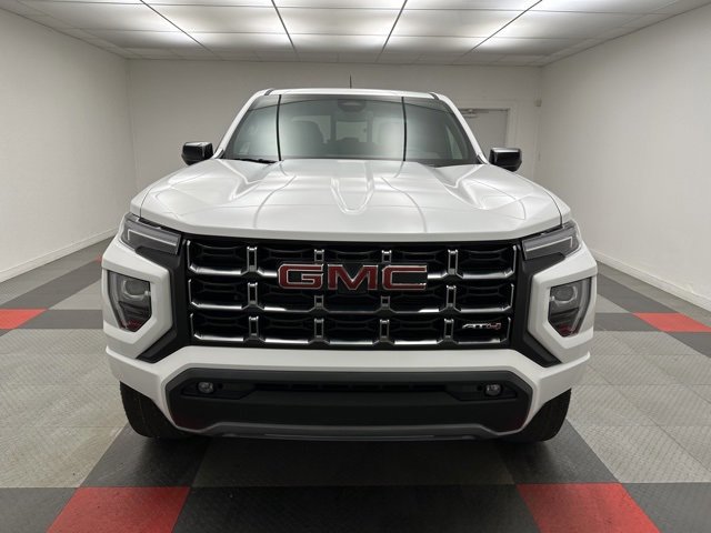New 2026 GMC Canyon AT4 image 2
