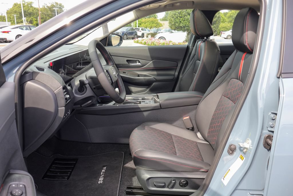 New 2026 Nissan Sentra SR FWD image 7