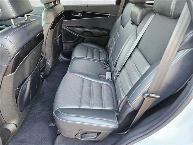 Used 2019 Kia Sorento SX image 20