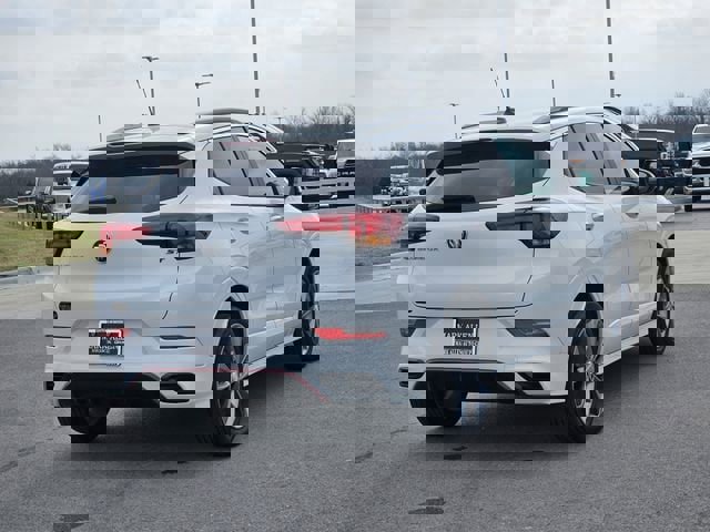 Used 2020 Buick Encore GX Select w/ Sport Touring Package image 7