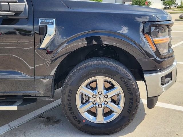 Used 2025 Ford F150 XLT w/ Equipment Group 301A Standard AWD/4WD image 8