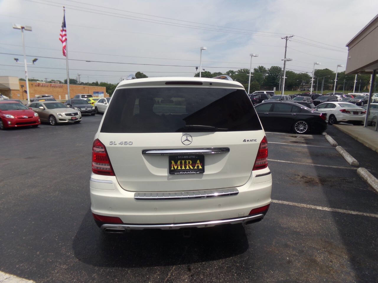Used 2012 Mercedes-Benz GL 450 4MATIC image 3