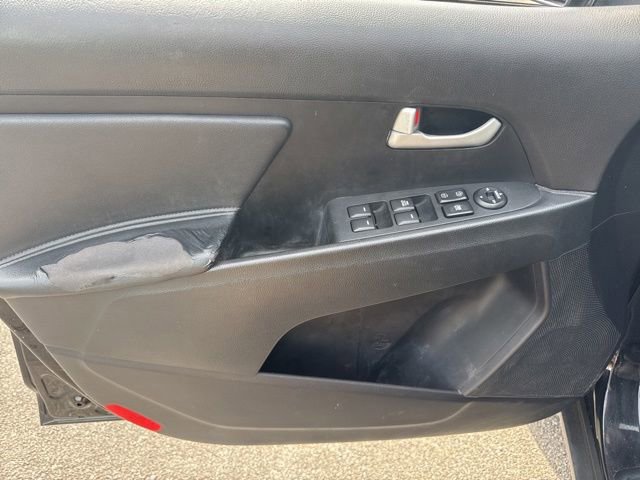 Used 2016 Kia Sportage LX FWD image 14
