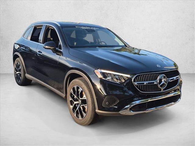 Certified 2025 Mercedes-Benz GLC 350e 4MATIC image 3