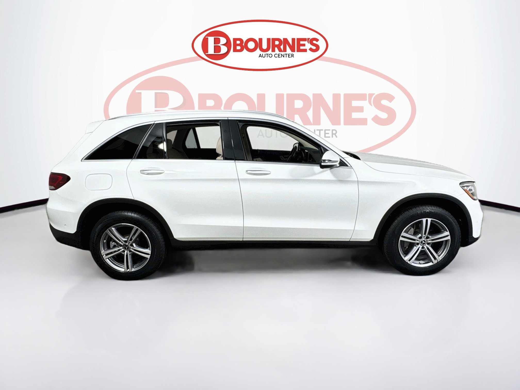 Used 2022 Mercedes-Benz GLC 300 4MATIC image 10