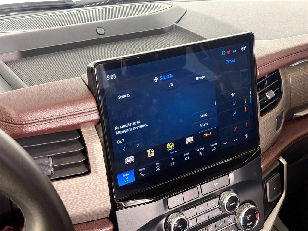 Used 2024 Ford Expedition Limited image 14