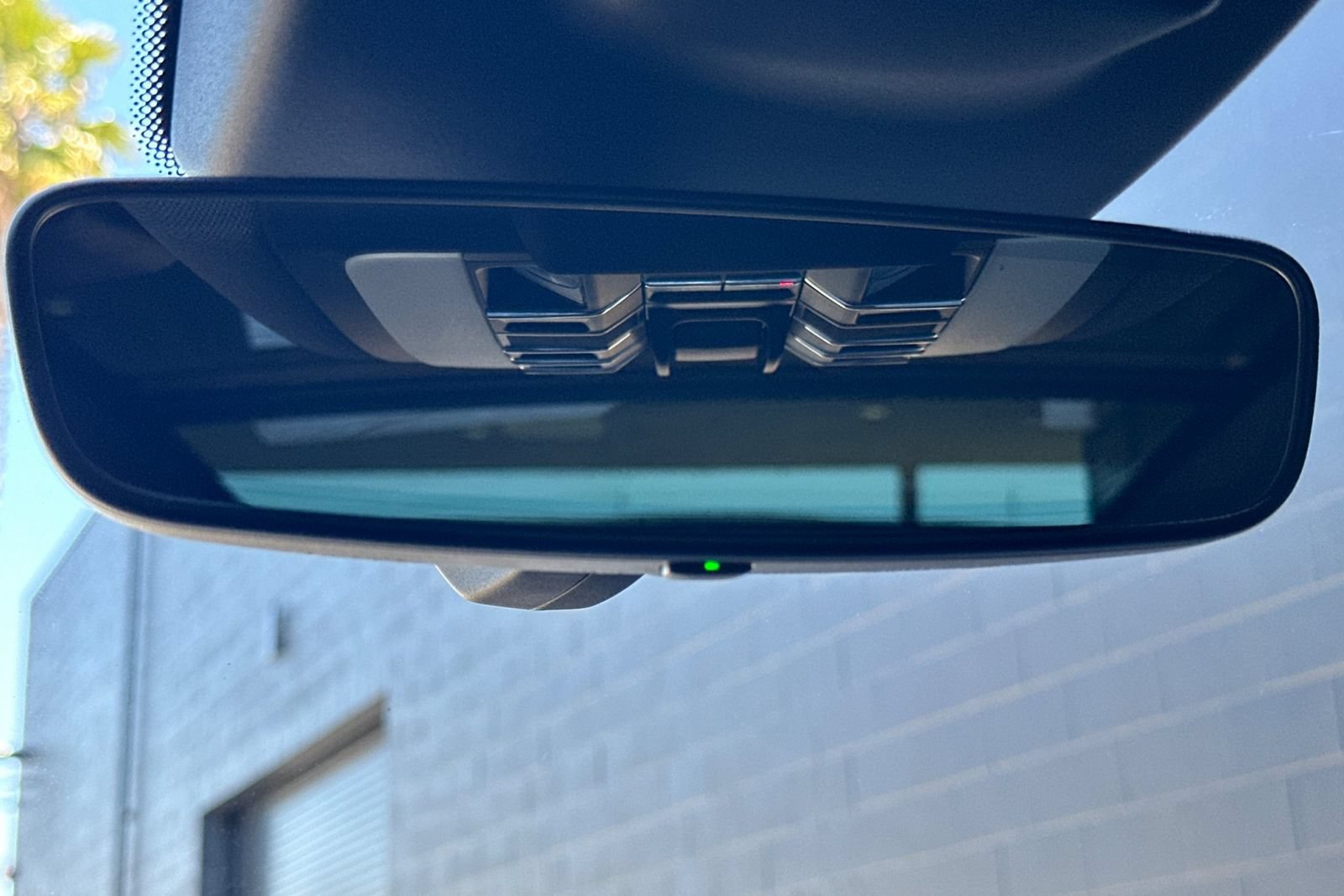 New 2026 Porsche Macan AWD/4WD image 22