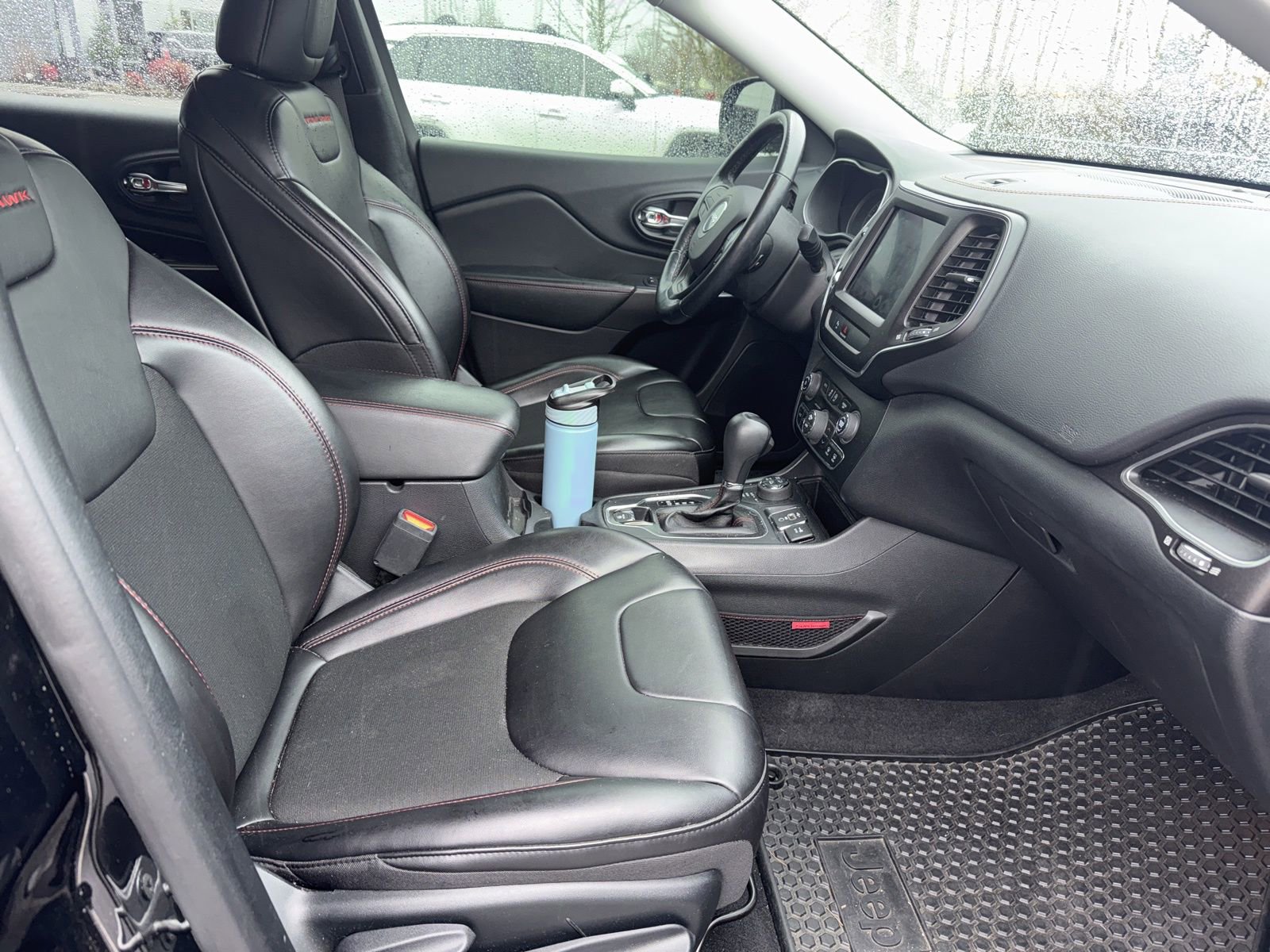 Used 2020 Jeep Cherokee Trailhawk w/ Comfort/Convenience Group image 23