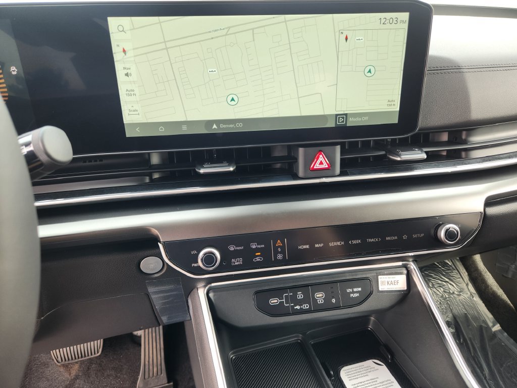 New 2027 Kia Carnival EX FWD image 19