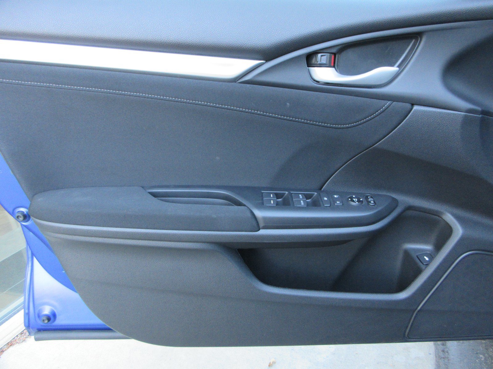 Used 2019 Honda Civic EX image 25