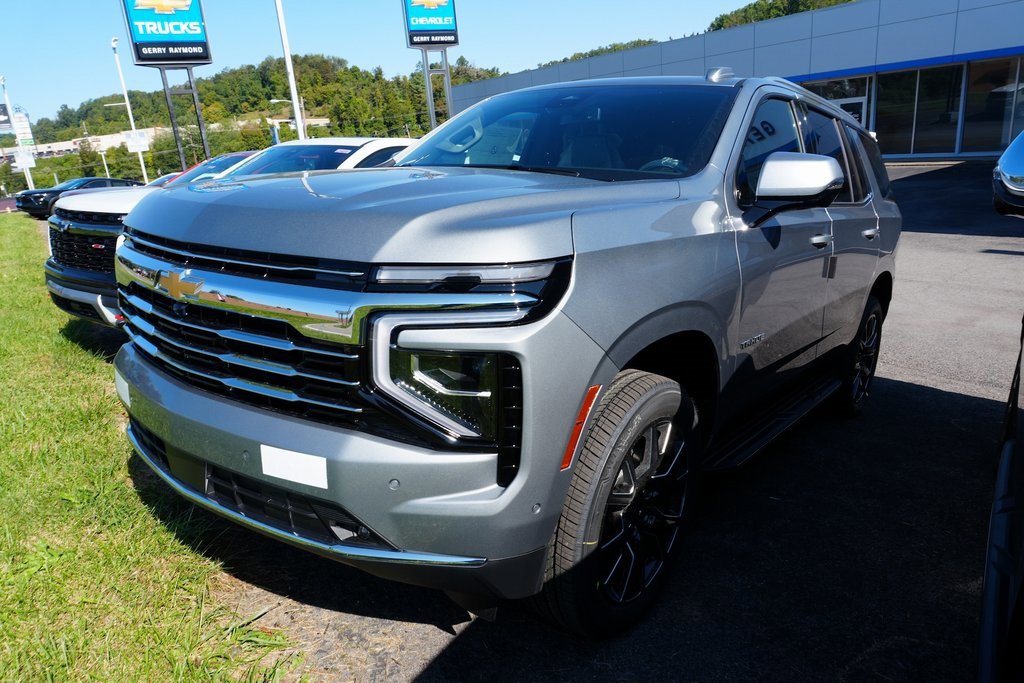 New 2025 Chevrolet Tahoe LT w/ Comfort Package image 3
