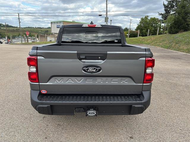 New 2025 Ford Maverick Lariat w/ Black Appearance Package image 3