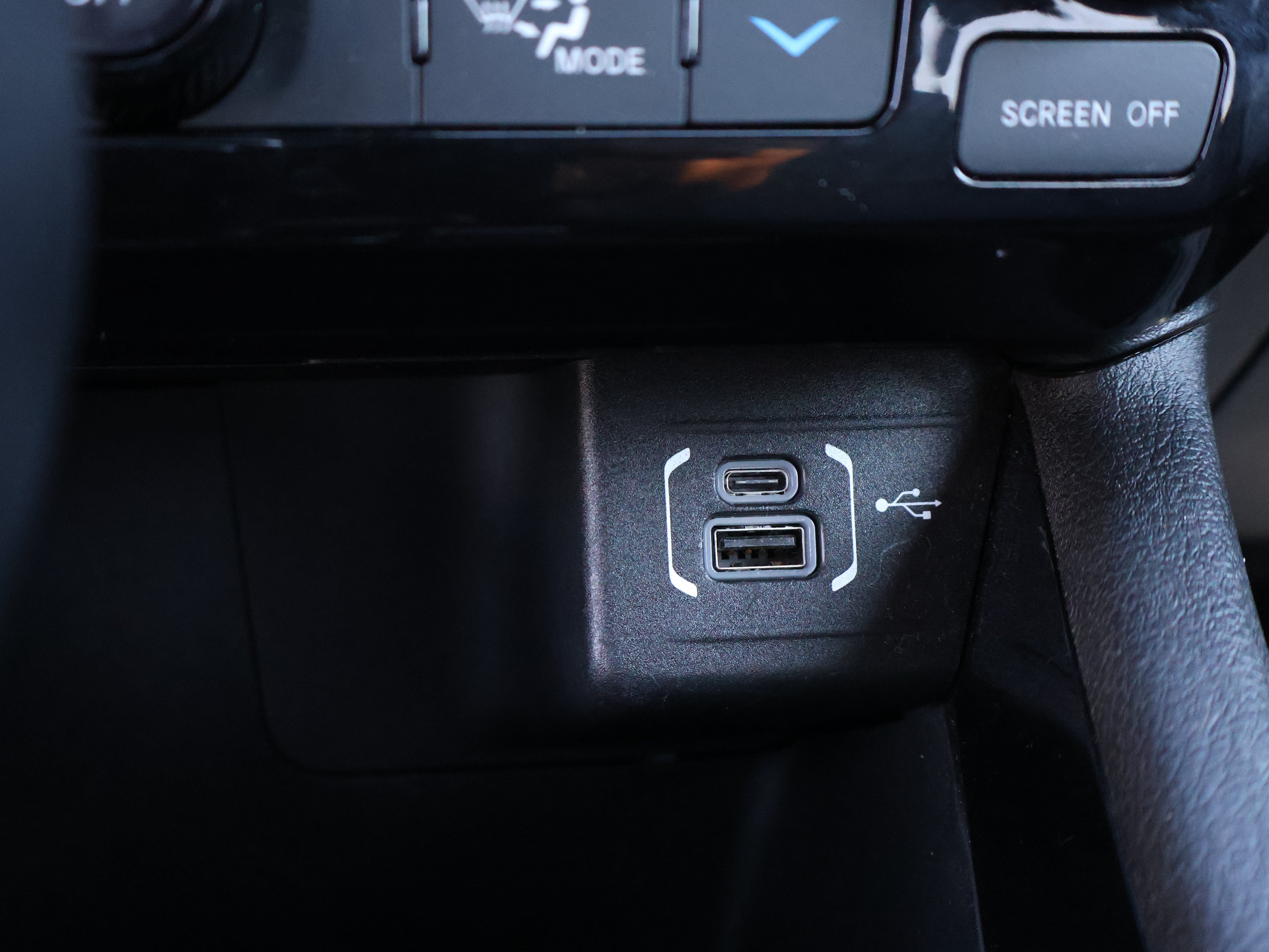 Used 2025 Jeep Compass Limited AWD/4WD image 28