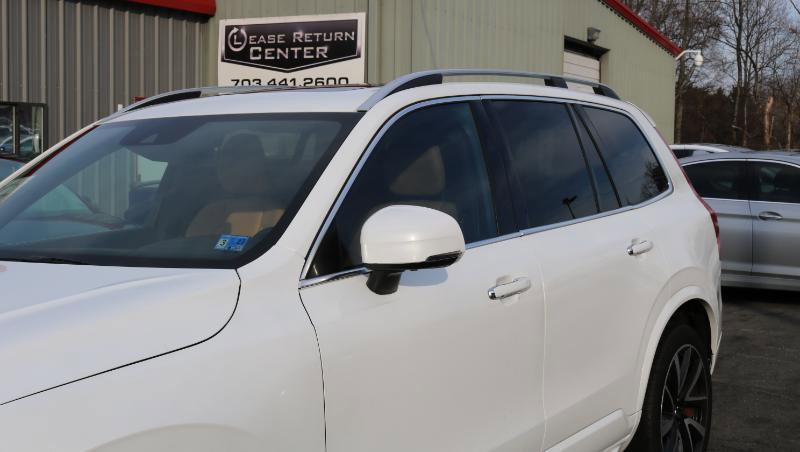 Used 2018 Volvo XC90 T6 Momentum w/ Convenience Package image 3