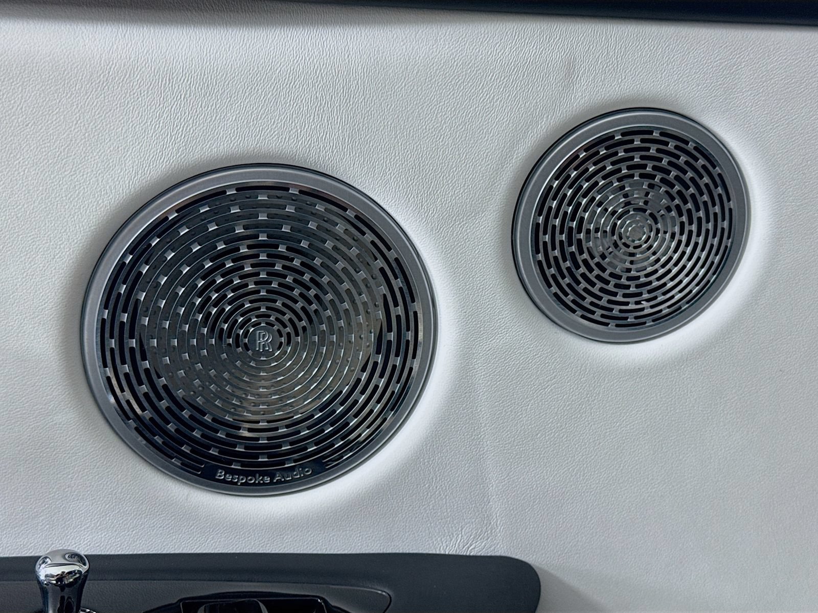 Certified 2021 Rolls-Royce Cullinan AWD/4WD image 18