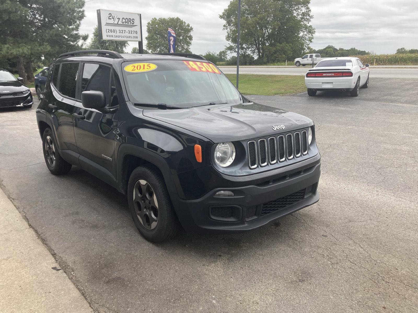 Used 2015 Jeep Renegade Sport w/ Power & Air Group FWD image 3