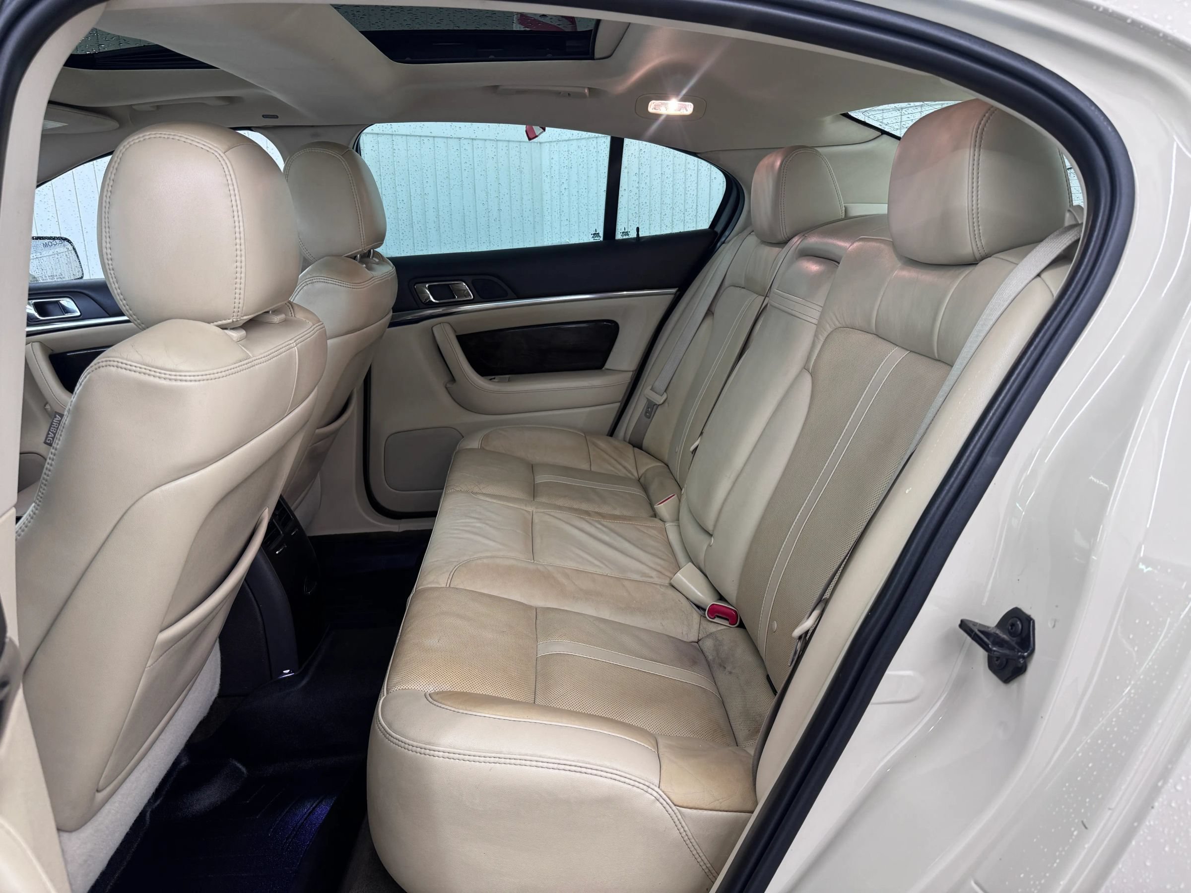 Used 2014 Lincoln MKS w/ Equipment Group 101A FWD image 12