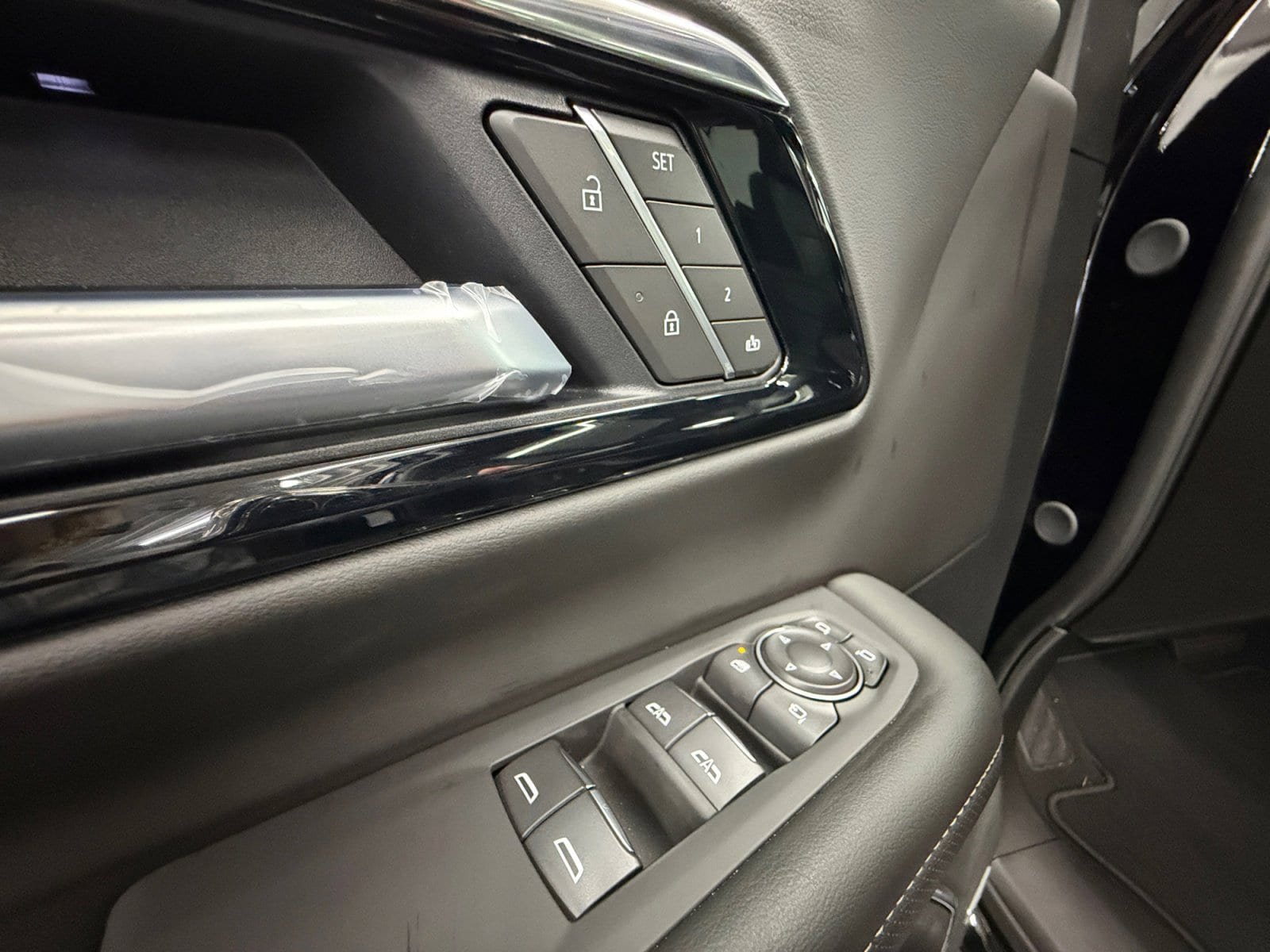 New 2026 Chevrolet Tahoe Premier w/ Sun And Tow Package AWD/4WD image 26
