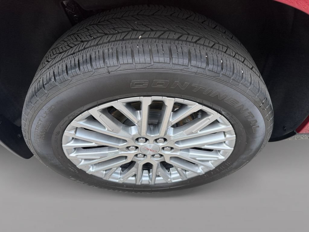Used 2024 GMC Acadia Denali FWD image 27