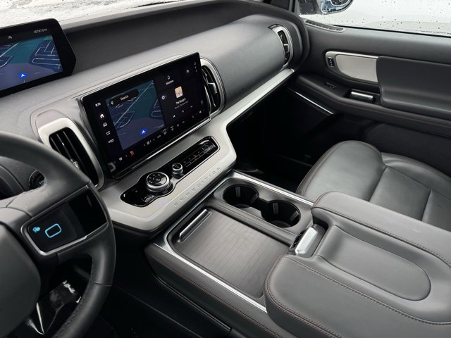Certified 2025 Ford Expedition Max Active image 16