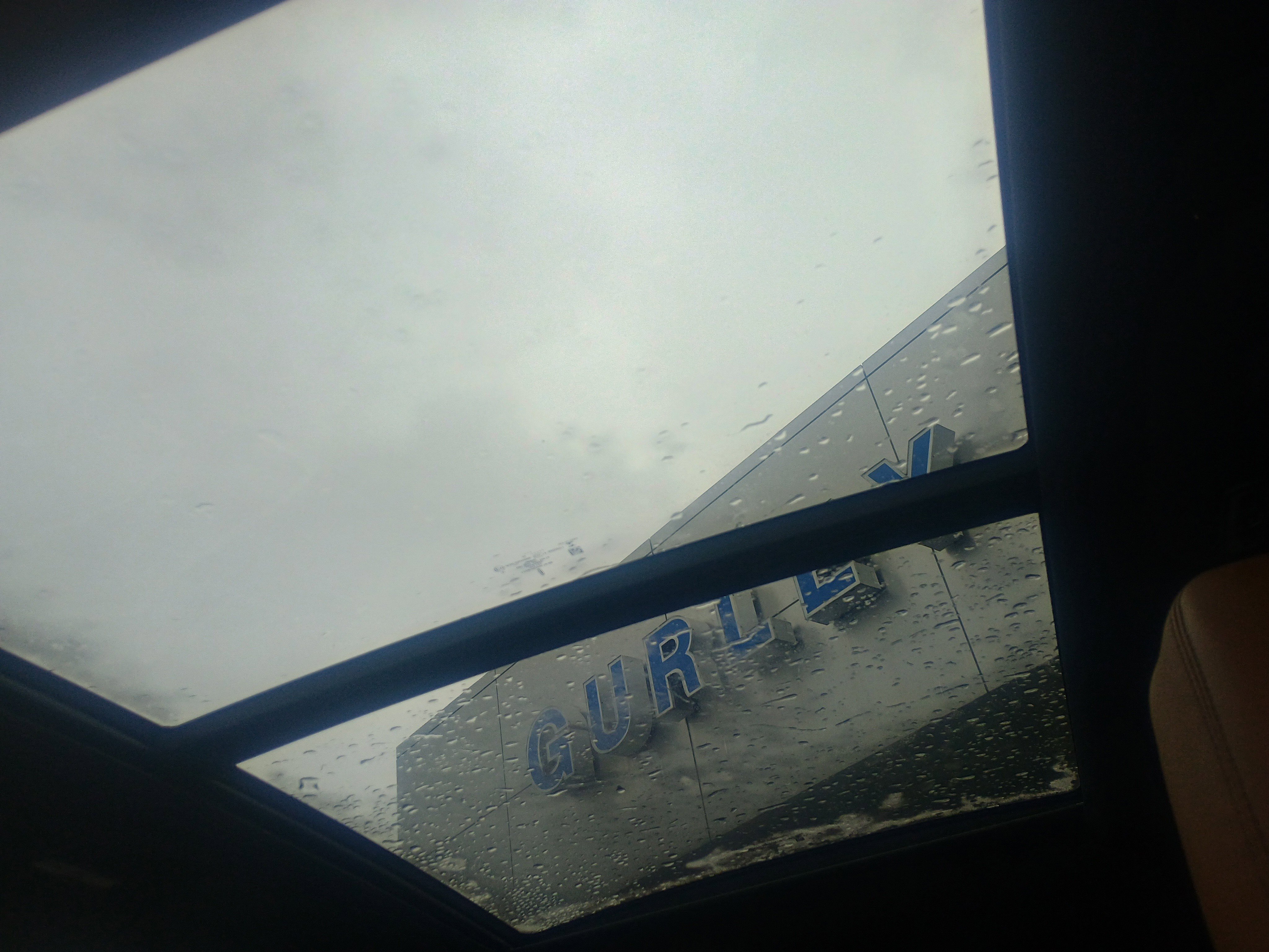 Used 2023 Lincoln Aviator Reserve image 30