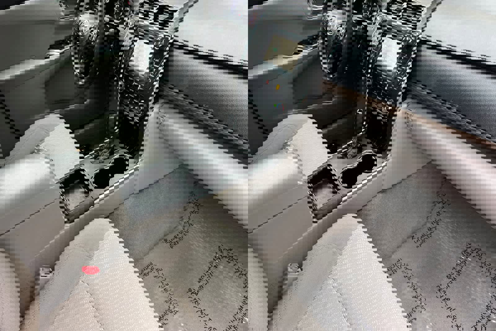 Used 2016 Toyota Camry LE image 16