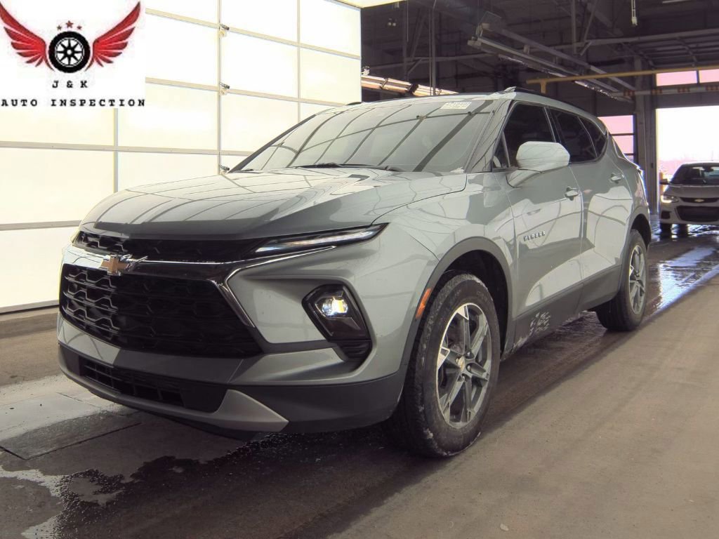 Used 2024 Chevrolet Blazer LT w/ Convenience Package AWD/4WD image 9