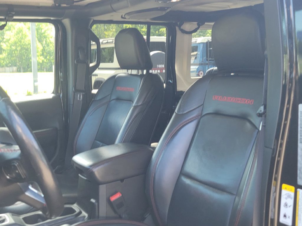 Used 2018 Jeep Wrangler Unlimited Rubicon w/ Dual Top Group AWD/4WD image 15
