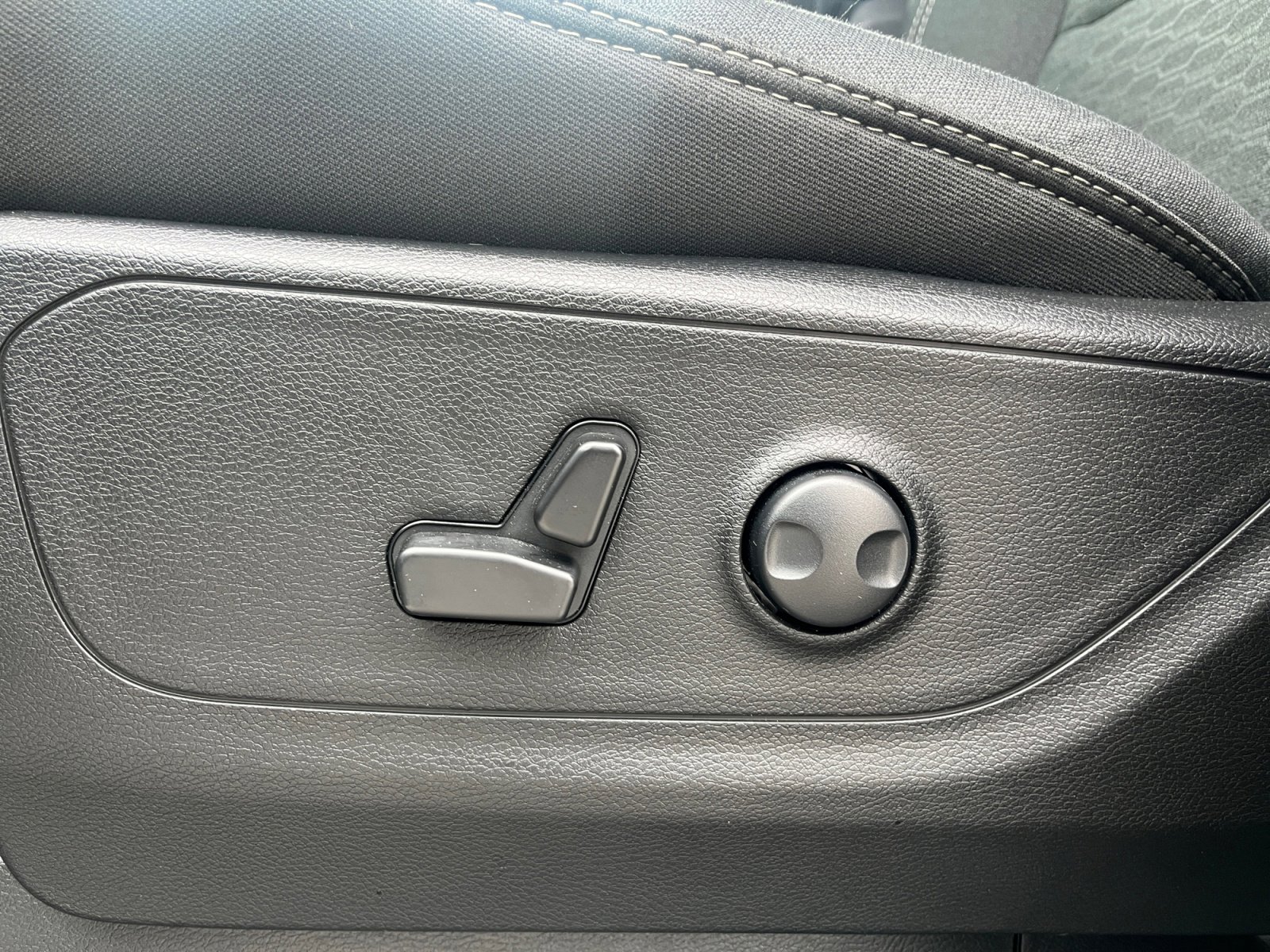 Used 2025 RAM 1500 Big Horn image 13