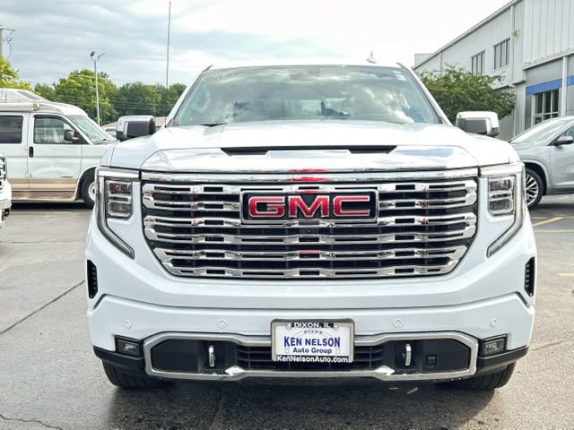 Used 2026 GMC Sierra 1500 Denali AWD/4WD image 2