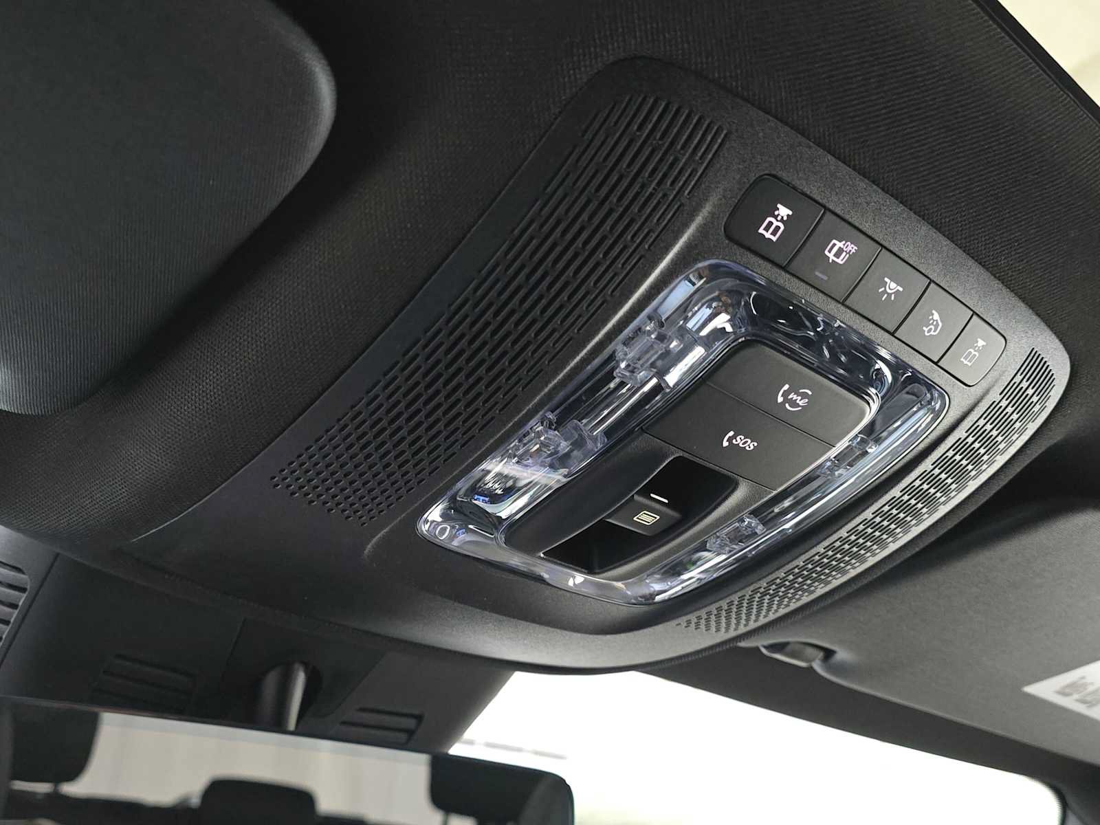 Certified 2026 Mercedes-Benz GLB 250 4MATIC image 34
