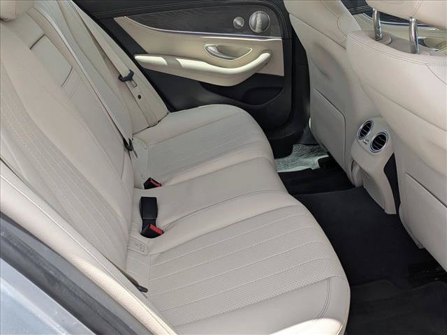 Used 2021 Mercedes-Benz E 350 Sedan image 21