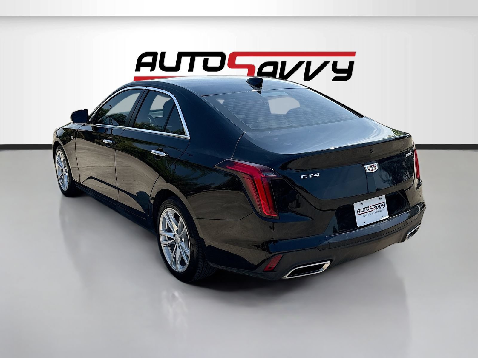 Used 2025 Cadillac CT4 Luxury RWD image 5