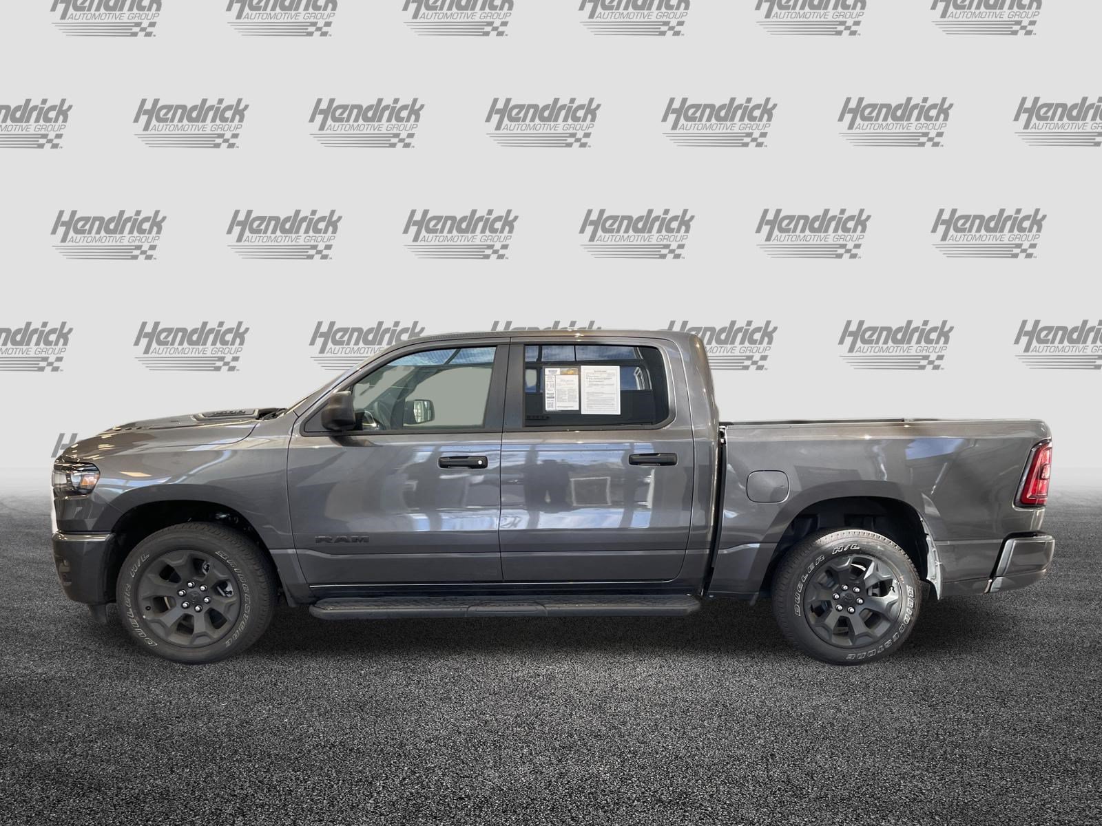 Used 2026 RAM 1500 Express AWD/4WD image 7
